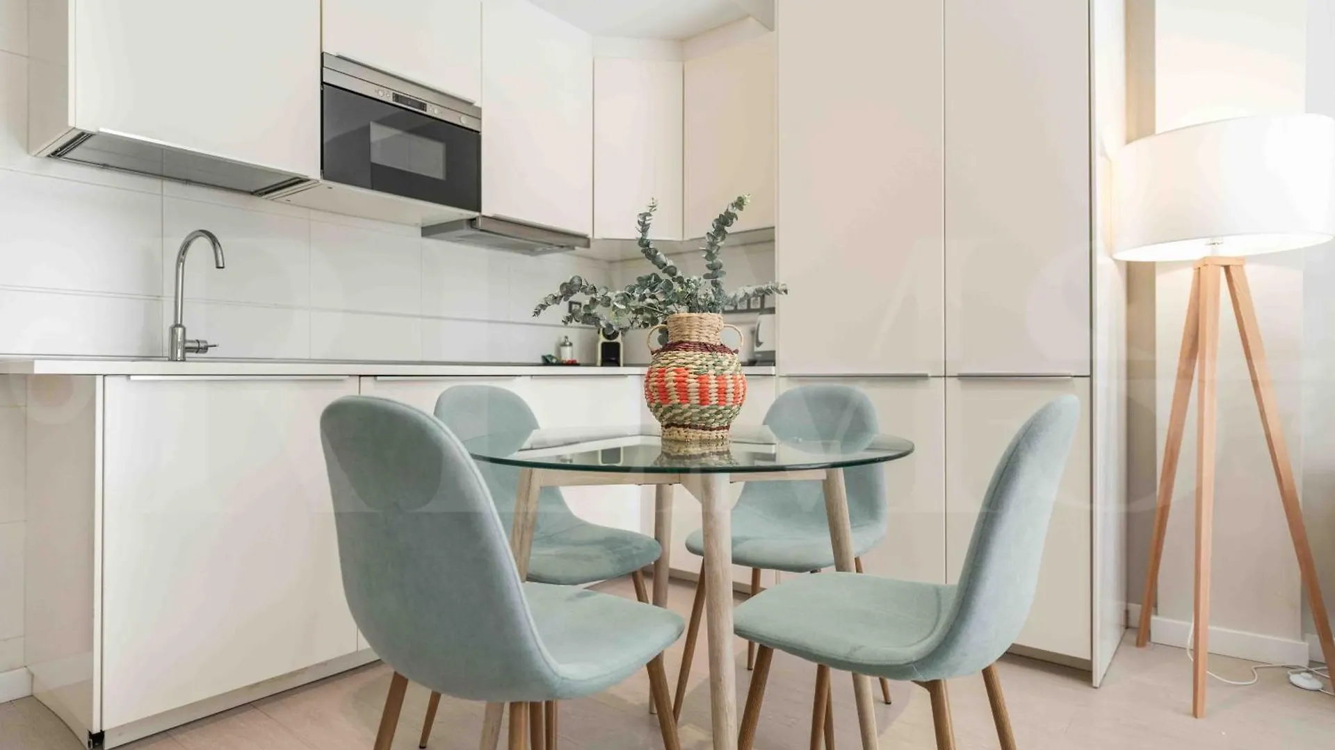 Adorable Flat With Private Parking In The Center By Rems Apartment Malaga 0*,  Spain